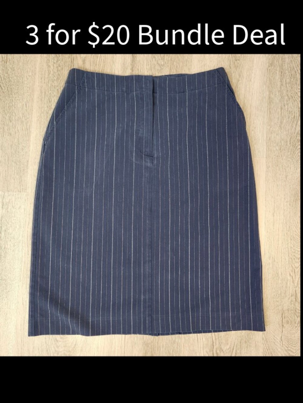 Chadwicks Navy Blue Pinstripe Pencil Skirt Women's size 8 Office